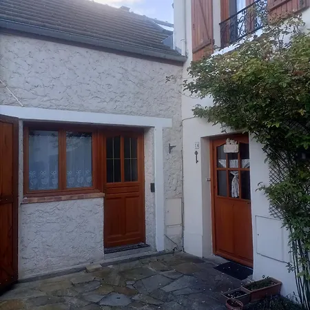 Apartment Le Clos De Grignon Thiverval-Grignon
